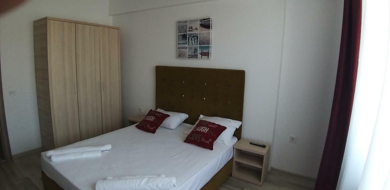 Mamaia Summerland Mrs Exterior photo